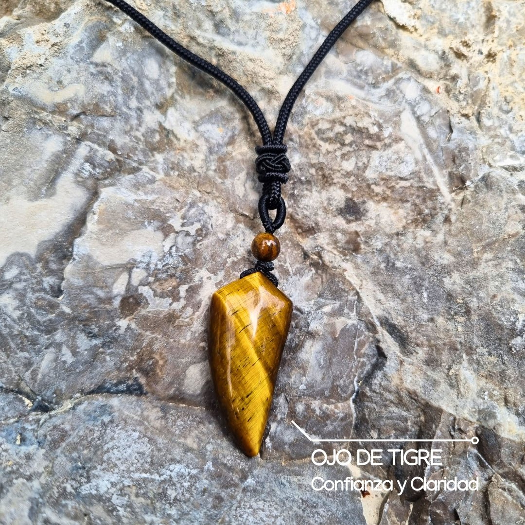 Colar de Colmillo de Lobo de Piedra Natural - Aventurinne