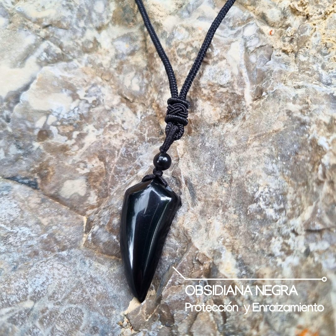 Colar de Colmillo de Lobo de Piedra Natural - Aventurinne